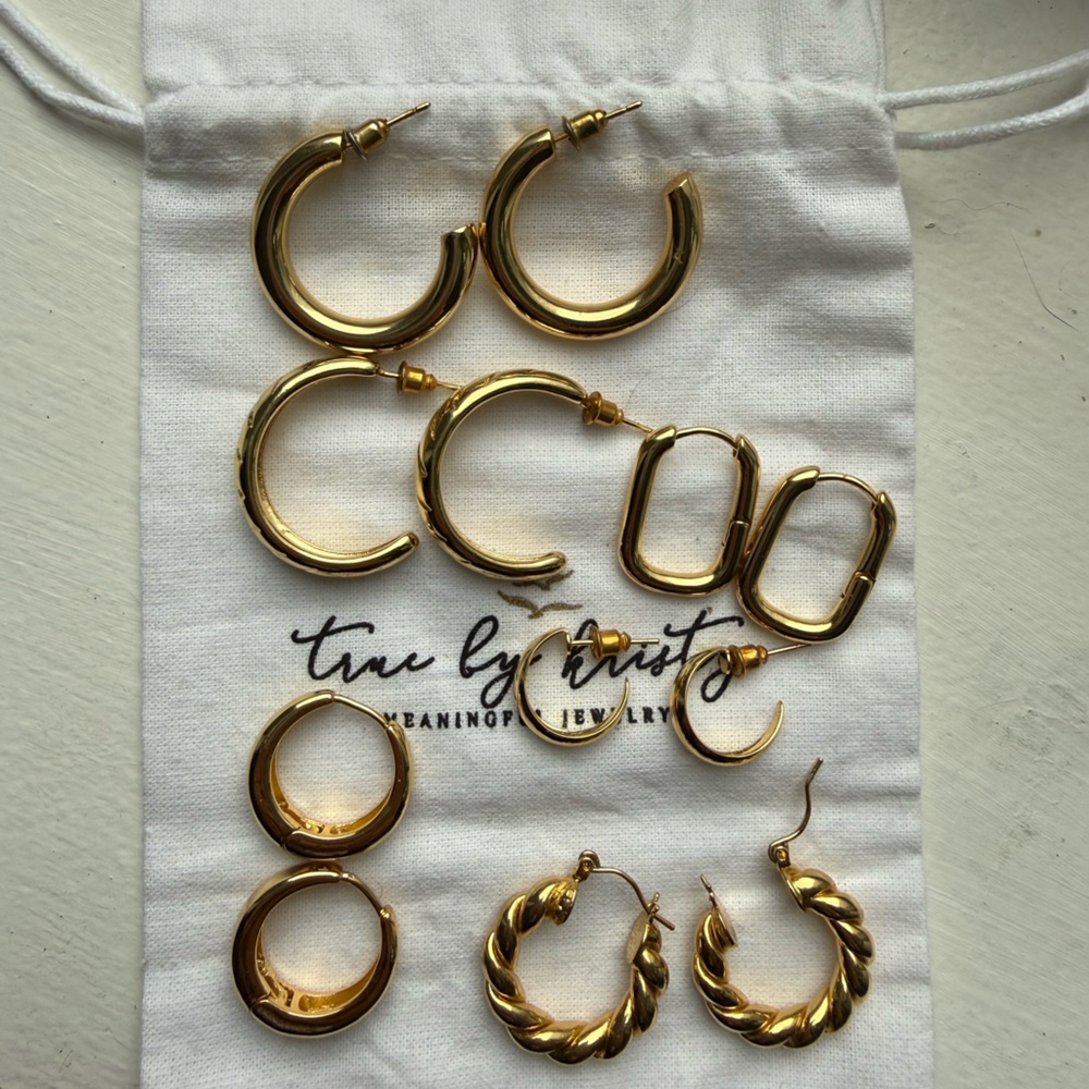 Assortment of gold plaited hoop earrings
